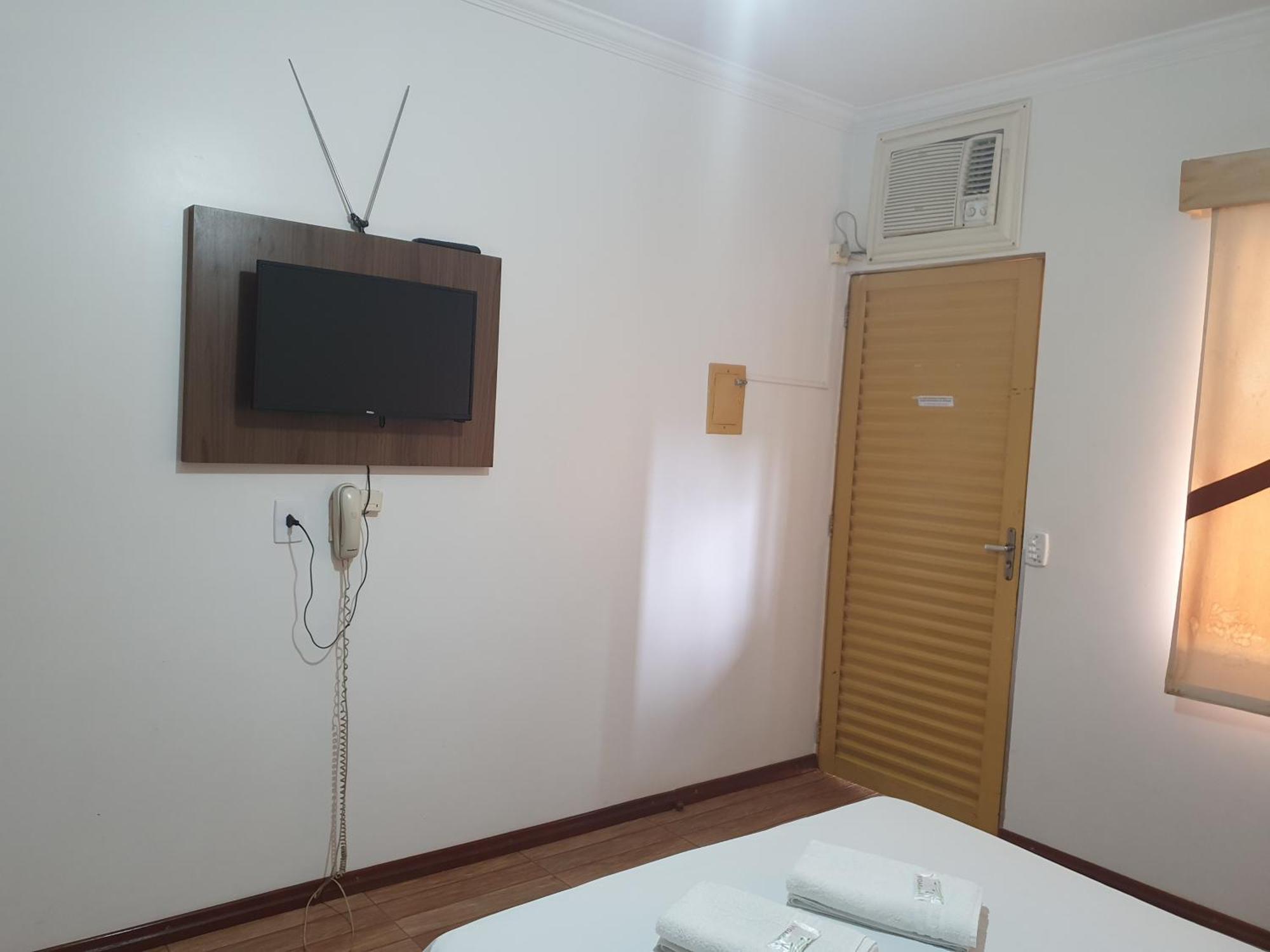 Hotel Sta Monica Марілія Номер фото